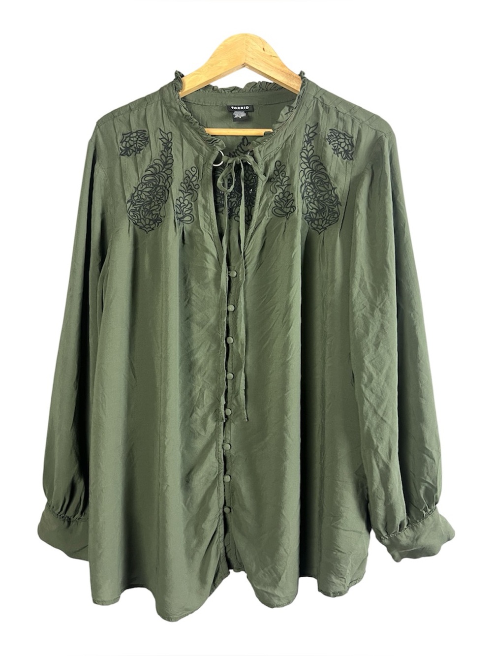Torrid Olive Green Embroidered Boho Peasant Blouse Button Front Tie Neck Size 3